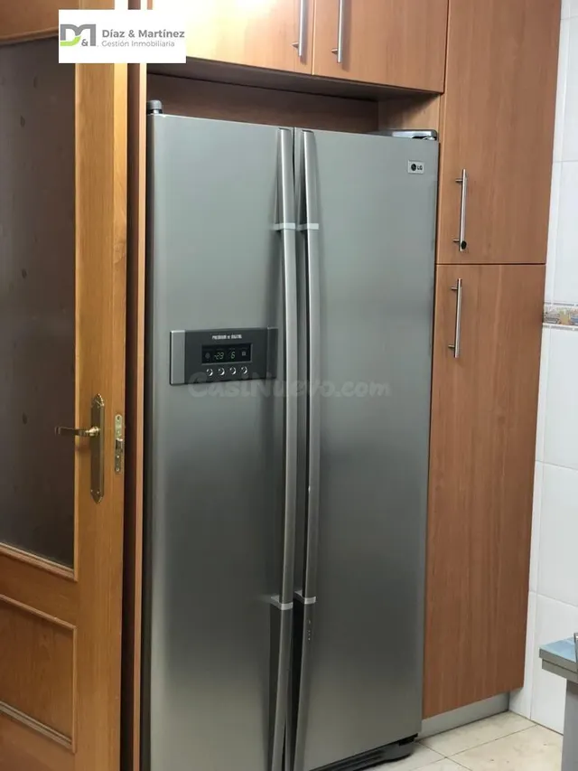 AMPLIO PISO DE 3 DORMITORIOS EN VILLANUEVA DE CARRIZO - foto 3