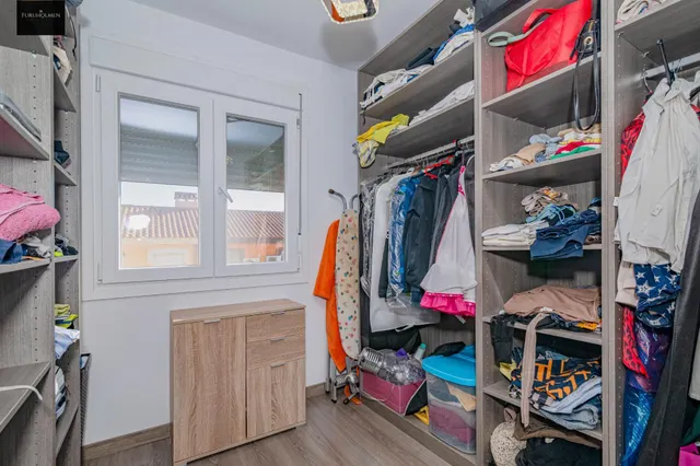 Hijar, Calle Altamira, 3 dormitorios, baño y aseo. — 27