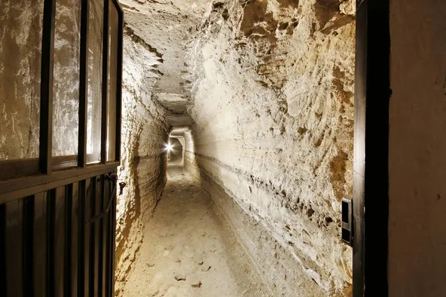 Increible Casa Cueva — 17