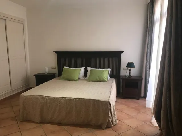 Gran Atico Duplex entre marbella y Estepona , lado playa 2º linea — 34