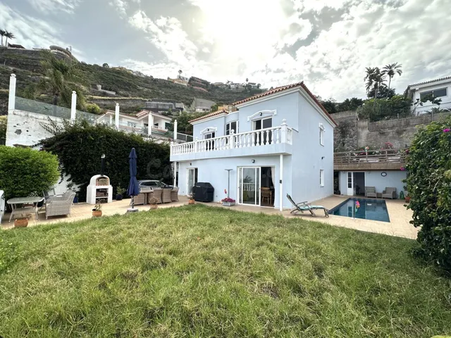 Chalet con piscina