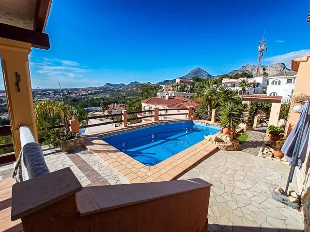 Villa 3 habitaciones 246m² en venta - Colonia Escandinavia-C - foto 2