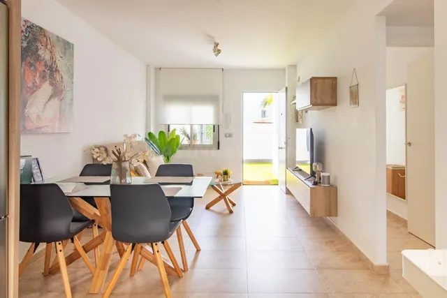 APARTAMENTO DE 2 DORMITORIOS 2 BAÑOS EN PILAR DE HORADADA — 7