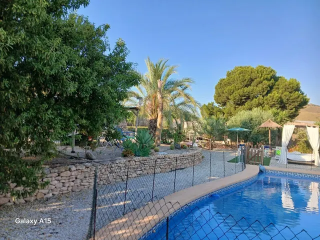 Se vende chalet único - Un rincón dónde habita el arte - foto 3