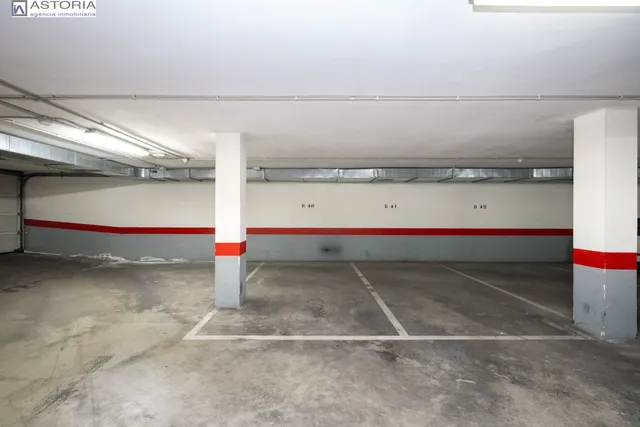 Apartamento tipo loft con garaje incluido y piscina en zona Parque Lagos — 28