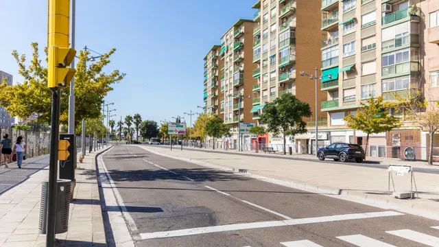 Piso con 2 terrazas y 3 dormitorios junto a la Aljafería, Zaragoza — 38