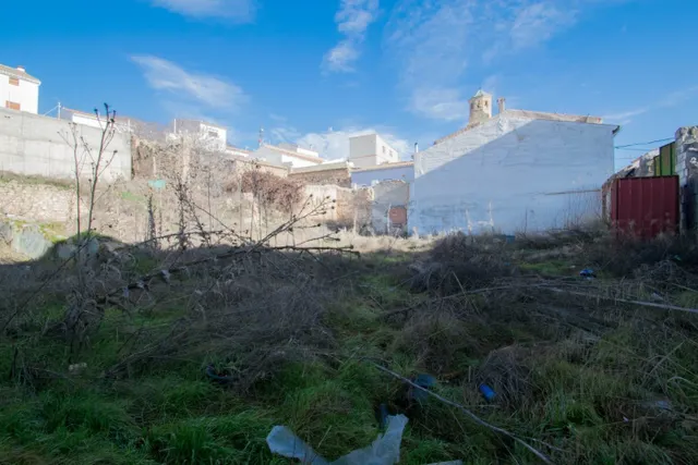 PARCELA EN EL CENTRO DE GUADAHORTUNA - foto 4