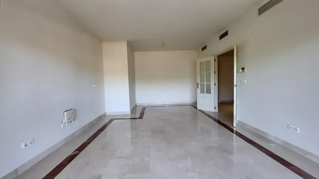 AQUILER LARGA TEMPORADA !!! Impresionante apartamento de 130 m2 en Nueva Andalucía – Zona El Rodeo — 27