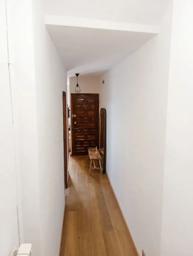 Piso reformado de 100 m2 con patio privado en Calle Barrio Nuevo — 6