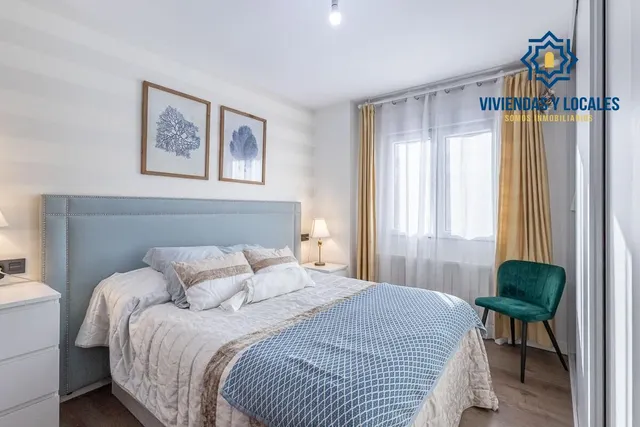 ESPECTACULAR TRIPLEX EN CHURRIANA — 10
