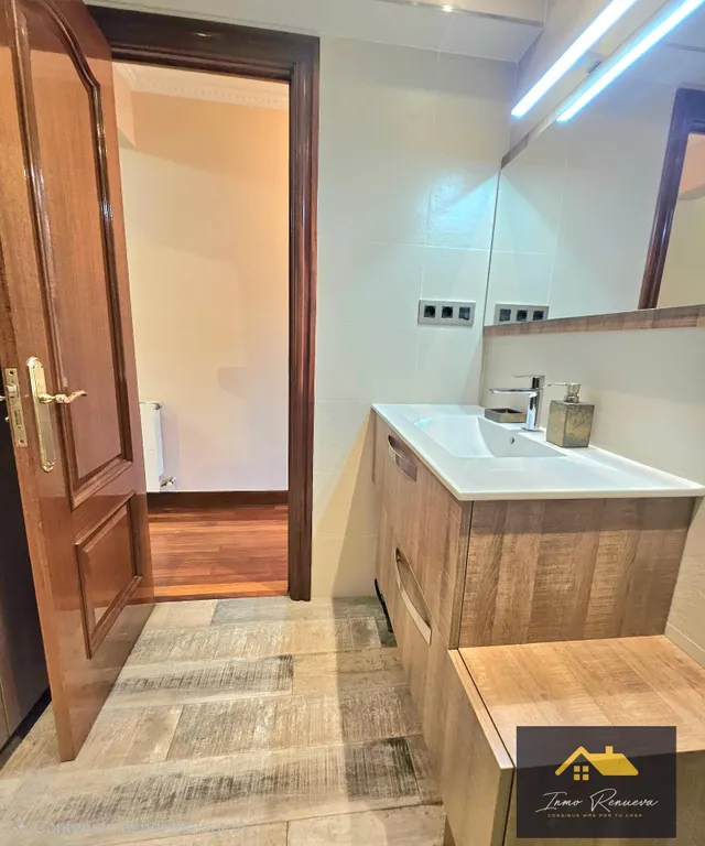 Se vende bonito piso en Etxebarri, Bilbao — 19