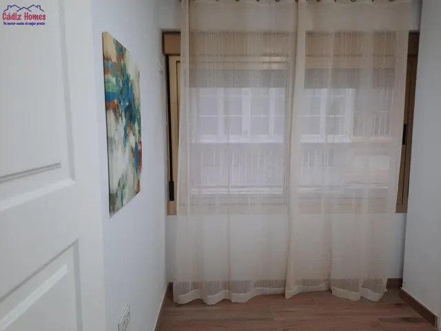 AMPLIA VIVIENDA CON ASCENSOR Y TERRAZA.-ZONA TEATRO FALLA — 19