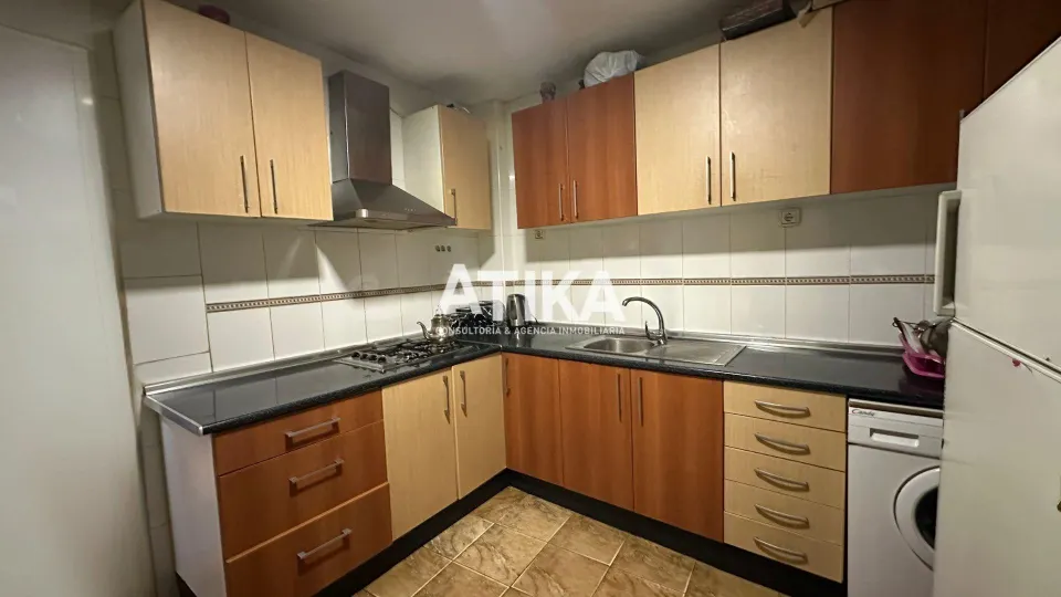 PISO A LA VENTA EN ZONA SANTO DOMINGO