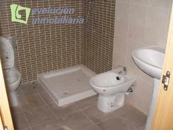 PROMOCION DE 19 VIVIENDAS ADOSADAS EN BRIVIESCA BURGOS — 21