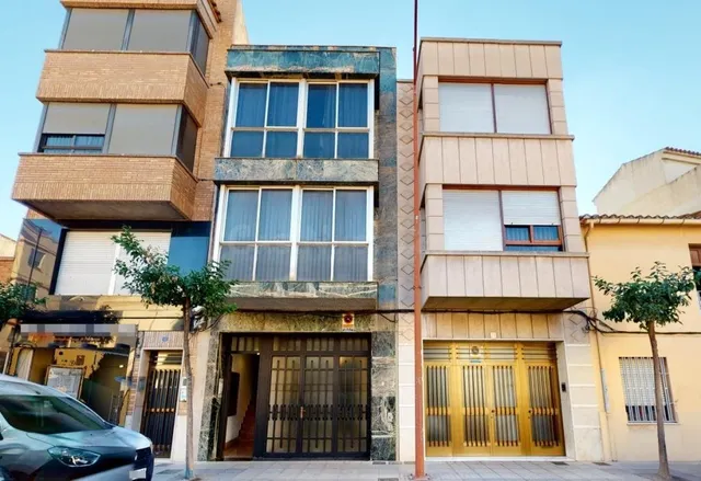 CASA ZONA CALVARIO MUY AMPLIA - foto 3