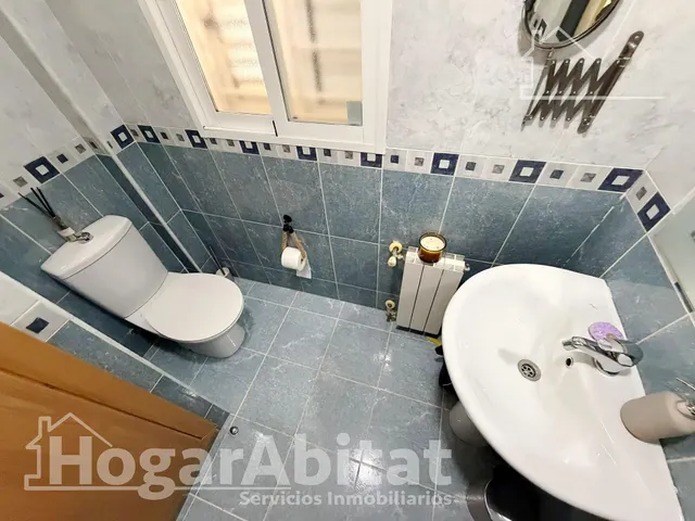 ¡PRECIOSO CHALET! AMPLIO Y REFORMADO CON PISCINA PRIVADA, GARAJE Y PARCELA — 40