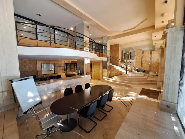 Oficina 8 habitaciones 307m² en venta - Marbella - foto 3