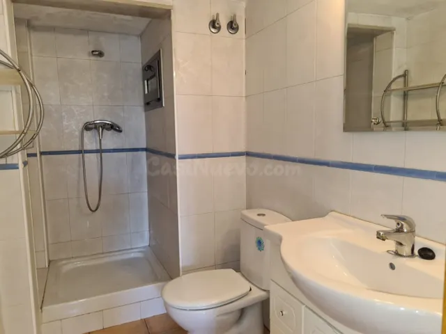 Piso con magnífica rentabilidad - foto 5
