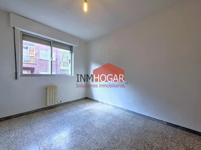 Amplia vivienda de 4 dormitorios con dos terrazas acristaladas en venta la zona sur de Ávila — 33