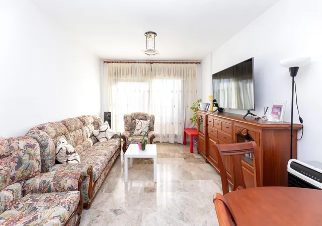 MAGNIFICO PISO EN ARMILLA DE 2 DORMITORIOS CON TRASTERO — 2