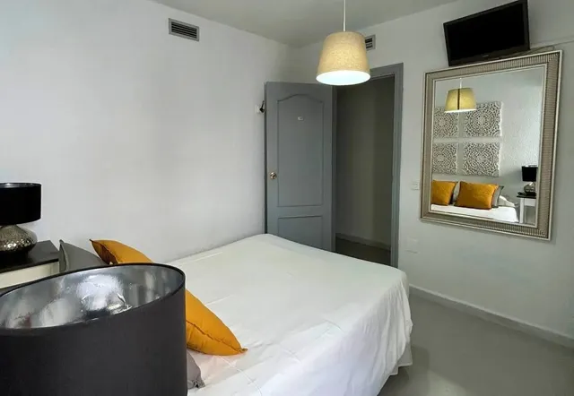 Hostal 17 habitaciones 600m² en venta - Marbella — 10