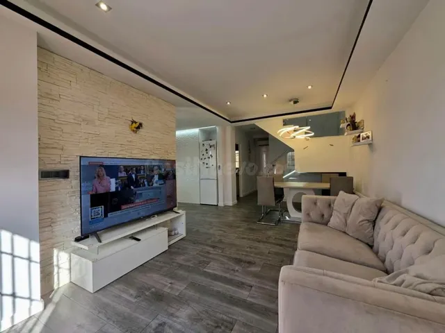 Villa 4 habitaciones 114m² en venta - torrevieja — 2