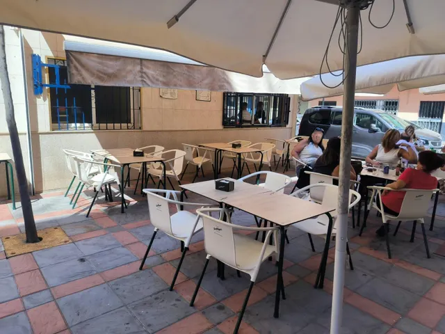 Local comercial en venta en Fuengirola. — 3