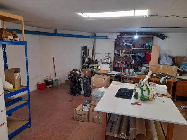Local Comercial en dos niveles en zona Escorxador de Mataró — 9