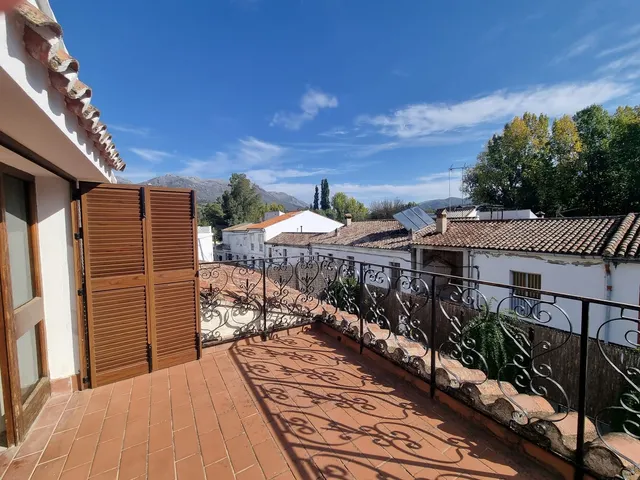 Chalet 4 habitaciones 307m² en venta - Cortes de la frontera - foto 5