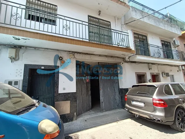 Local comercial en venta en Sevilla - foto 3