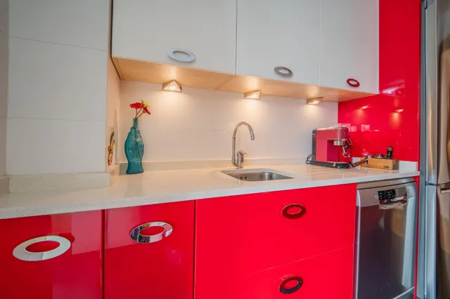 ¡TOTALMENTE EXTERIOR, LUMINOSO y LISTO PARA ENTRAR A VIVIR! — 24