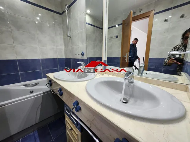 Alquiler de piso en Chamberi en Terraza, 3 habitaciones, — 40