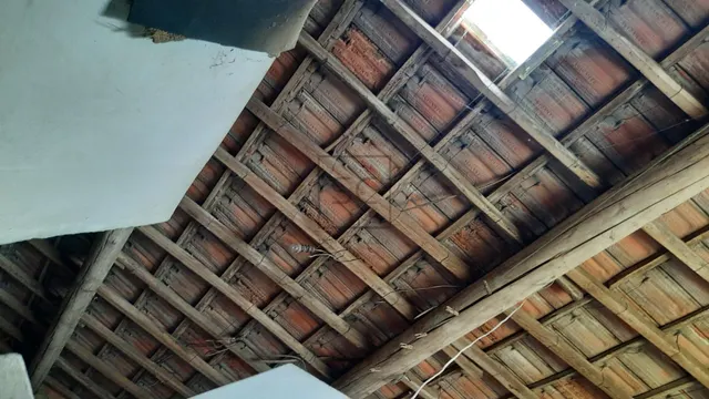 Casa adosada para reformar en Freixeiro, Narón — 21
