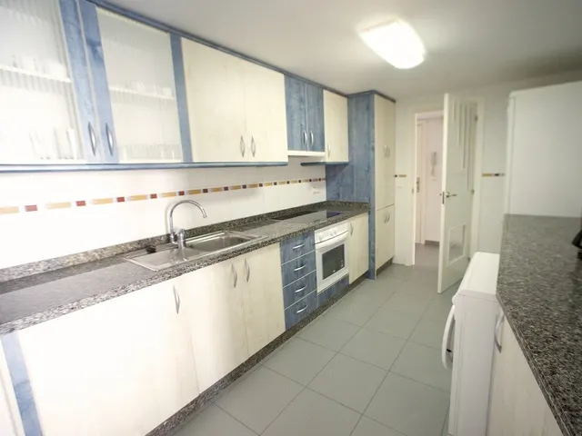 Magnífico apartamento en primera línea de playa. — 11