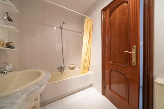 GRAN PISO/ATICO EN EL CENTRO DE MOTRIL  CON 183 M2 — 39
