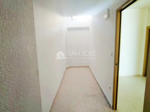 OPORTUNIDAD EN VENTA DE LOCAL COMERCIAL EN ASPE EN ZONA DEL PARQUE DOCTOR CALATAYUD — 14