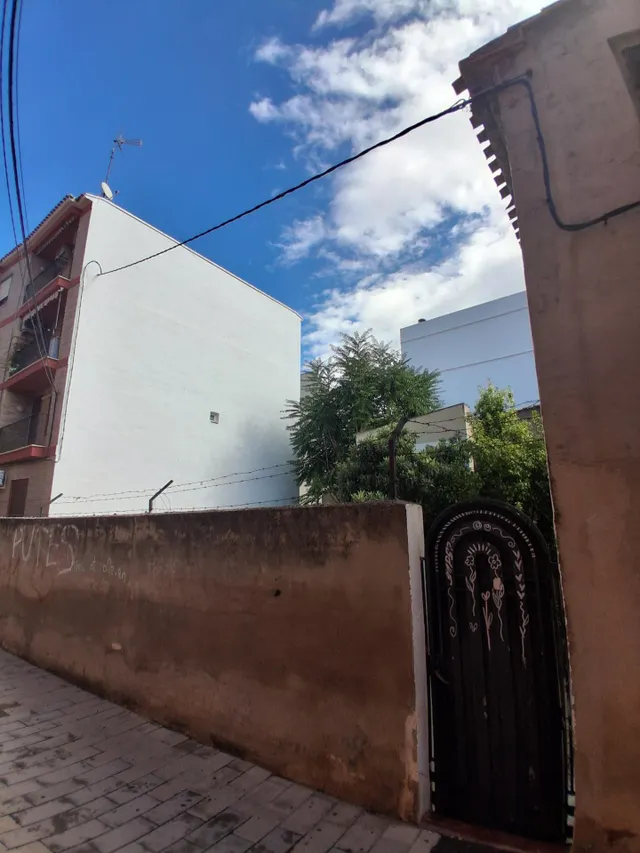 Solar Urbano en Chaflán Estratégico — Avda. País Valencià (Muro de Alcoy) — 10