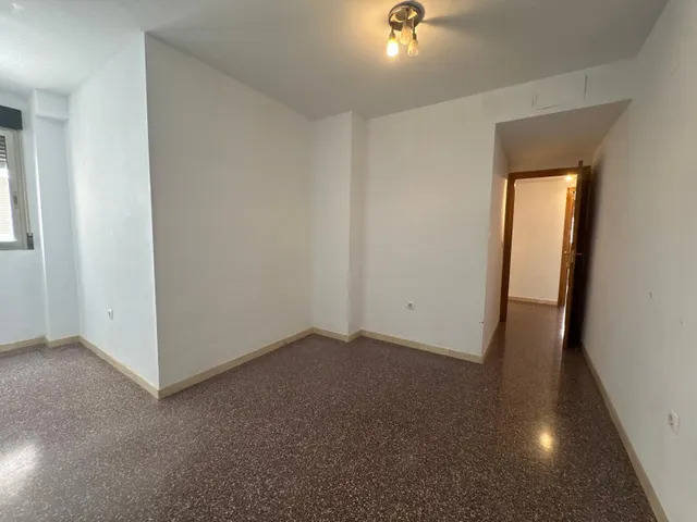 Piso de 3 dormitorios en zona norte — 18
