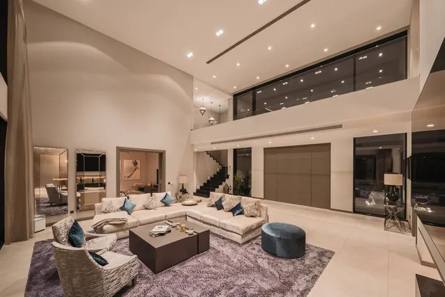 Chalet 5 habitaciones 573m² en venta - El Madroñal — 41