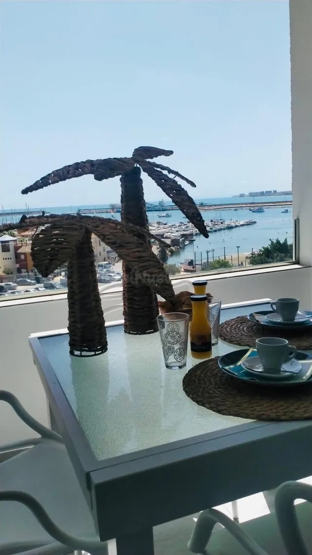Espectacular vivienda con vistas al mar y al puerto deportivo — 4