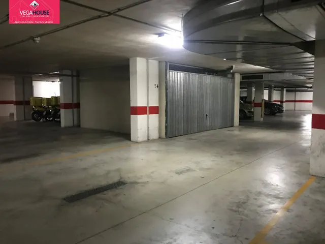 Dos plazas de Garaje-trastero cerradas de forma diáfana — 3