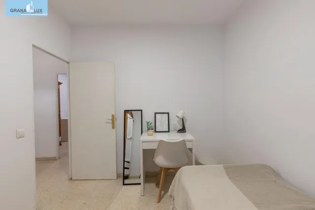 Piso ideal para inversión con alta rentabilidad junto a facu - foto 5