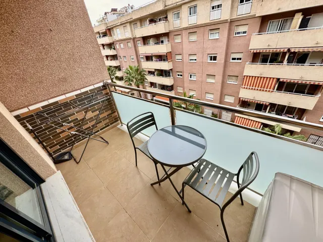 Se vende fantástico piso en Torremolinos centro, — 3