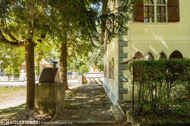 Villa histórica con 900 m2 de jardín en el corazón de Canfranc-Estación — 39