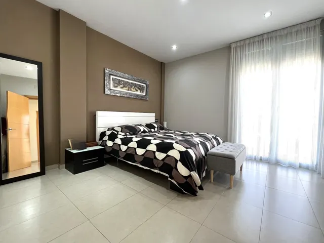 UNIFAMILIAR DE  DISEÑO EN VILLANUEVA DE LA SERENA — 14