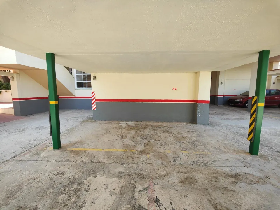 Plaza de parking en Paseo Marítimo