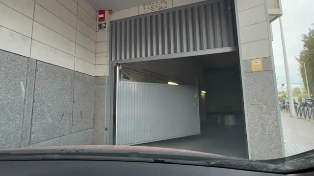 Garaje → Parking en Elche zona Centro. — 8