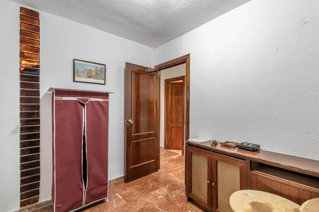 MAGNIFICA VIVIENDA EN LAS FLORES - CAMINO DE RONDA — 6
