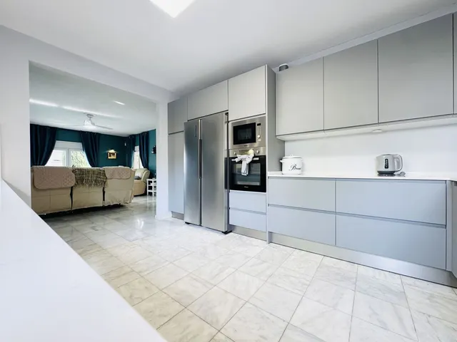 Chalet 4 habitaciones 243m² en venta - Costa del Sol — 8