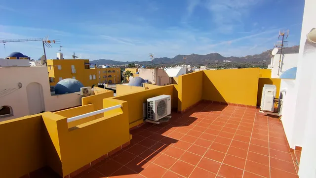 ¡Encantador dúplex de 3 dormitorios listo para entrar a vivir en San Juan de los Terreros! — 40